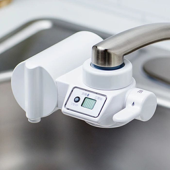 Faucet-Mount Water Purifier – With 2 Replacement Cartridges & LCD Monitor CB073W-WT